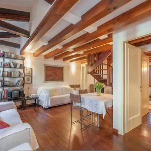 Apartment Ca' Delle Pizzocchere, A Perfect Spot In San Marco Venice