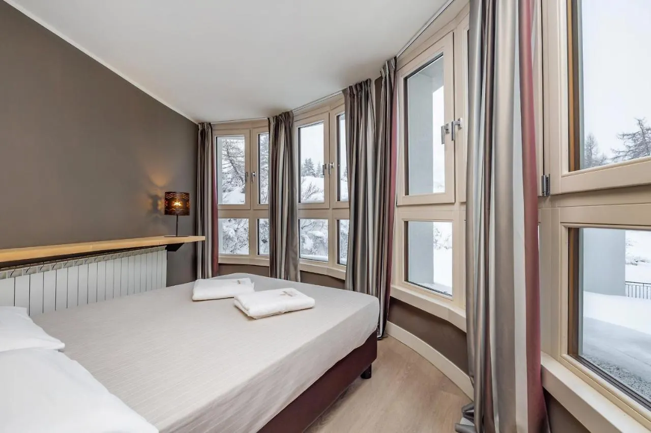 Hotel Piandineve Passo del Tonale Itália