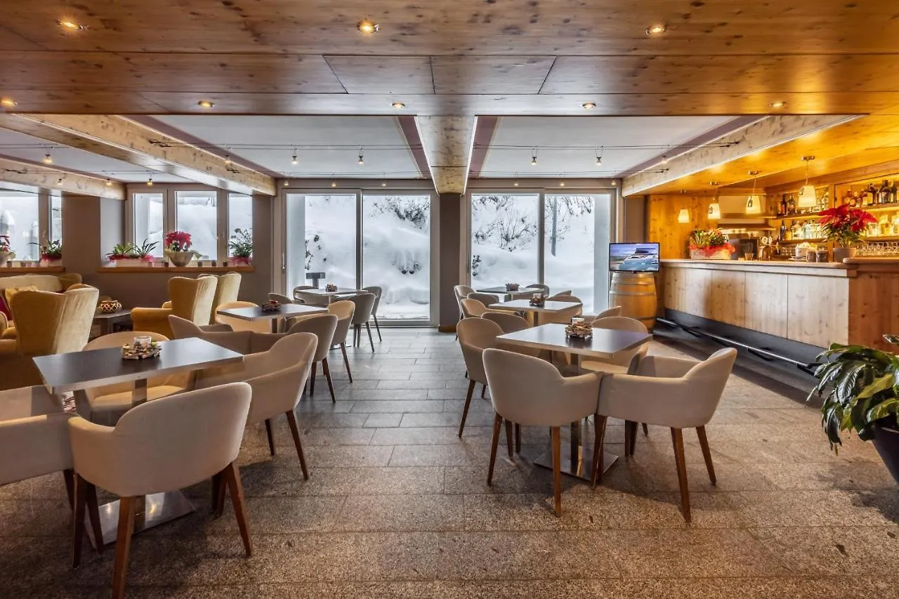 Hotel Piandineve Passo del Tonale