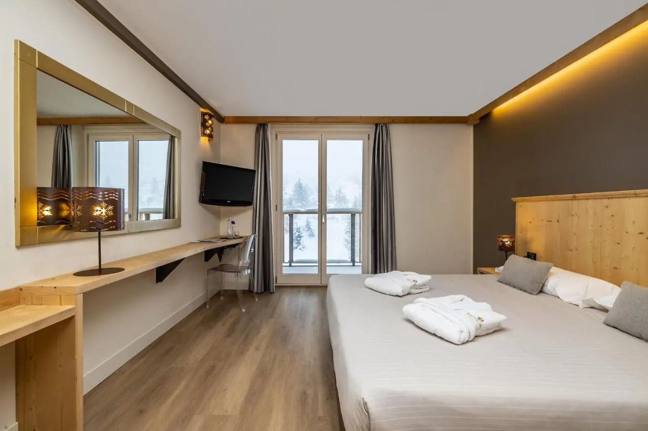 Hotel Piandineve Passo del Tonale