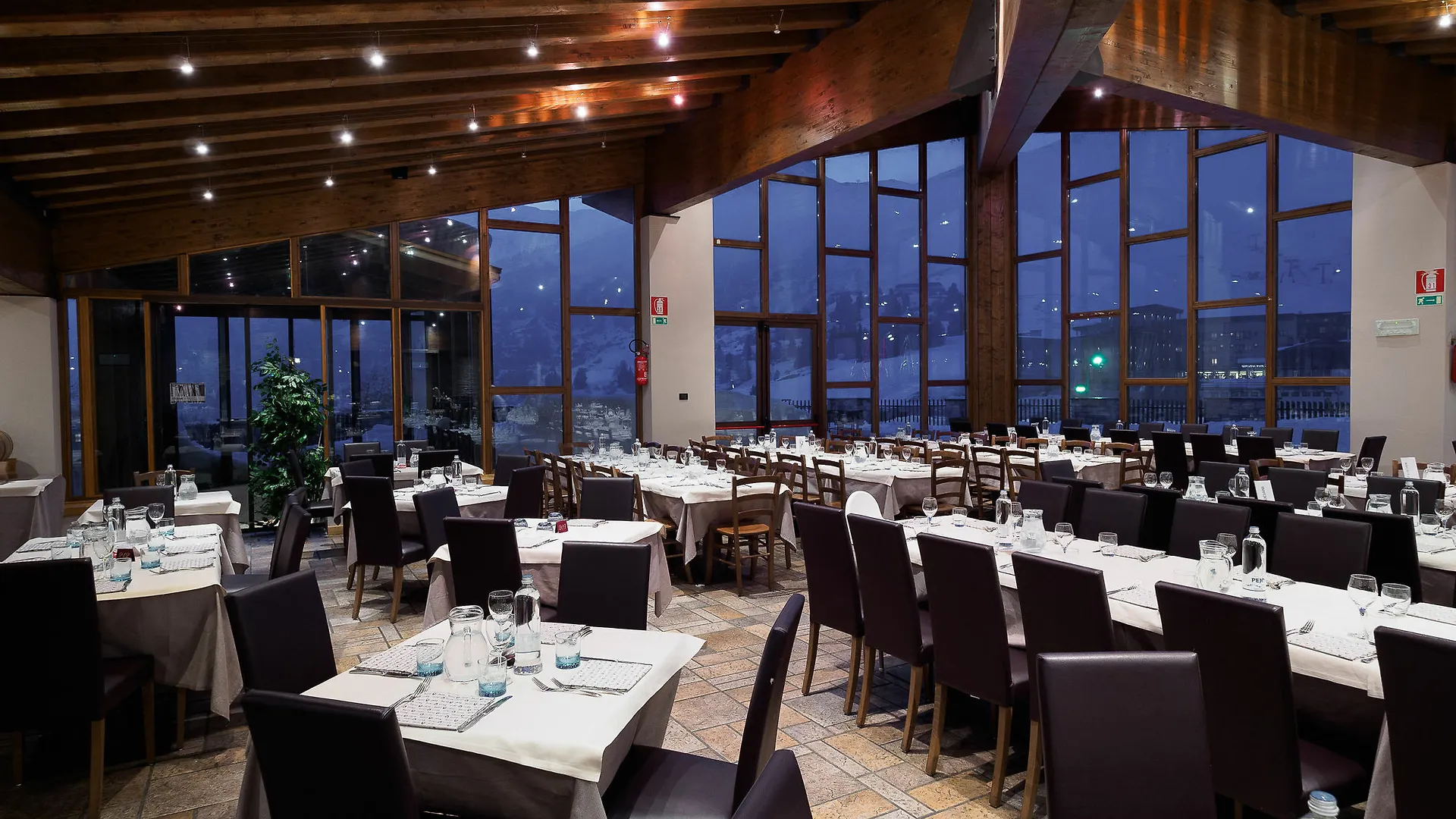 Hotel Piandineve Passo del Tonale